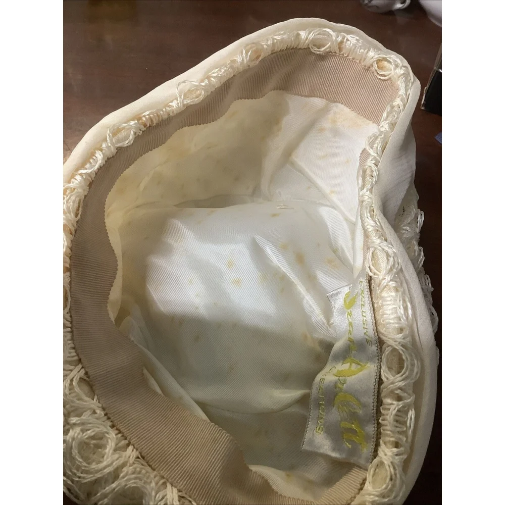 Vintage 1950’s Jean Arlett Hat Off White